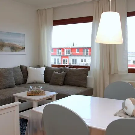 Burgtiefe Suedstrand Hafenblick - Inkl Eintritt Fehmare Schwimmbad Und Sauna Apartment